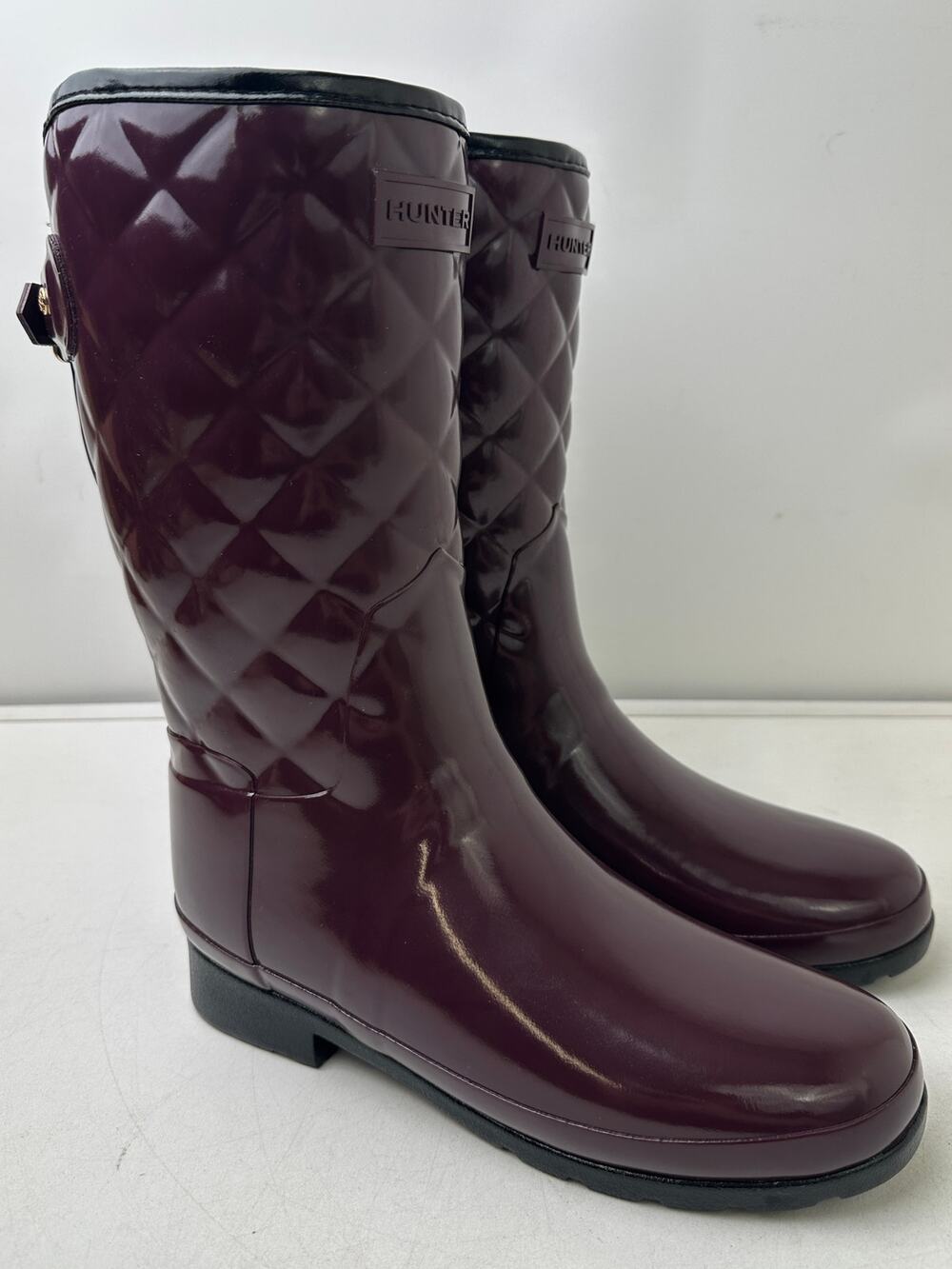 Hunter Refined Gloss Quilted Tall Deep Plum / Aubergine Rain Boots Women's Sz 7